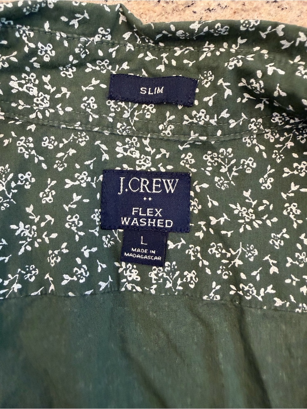 J crew men’s green n white floral LS button down stretch shirt size Large Slim - Picture 9 of 12
